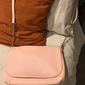 BNWOT Thirty-One Studio Thirty-One Clutch!!